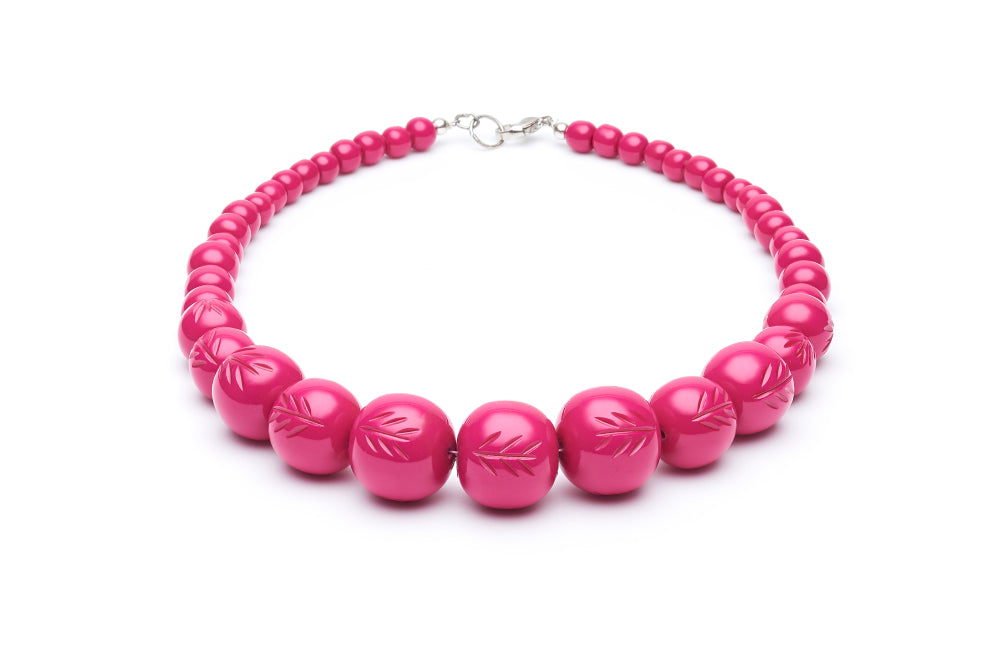 Splendette vintage inspired 1950s tropical Bakelite style Iris Pink Heavy Carve Fakelite Bead Necklace