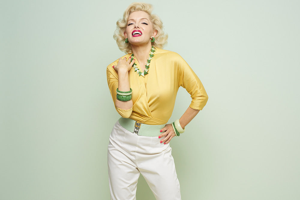 Marilyn Monroe lookalike Suzie Kennedy in Sage bangles