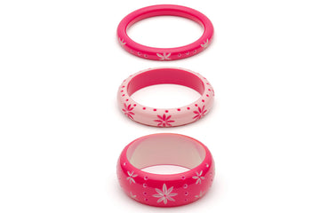 Splendette vintage inspired 1950s pin up style bright pink carved Duotone fakelite Raspberry and Ripple Set of 3 Bangles