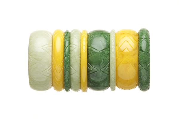 1940s Style Bangle Stack in Green and Yellow Fakelite
