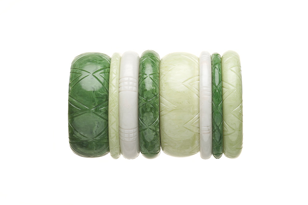1940s Style Bangle Stack in Green and White Fakelite