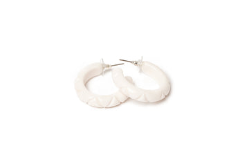 Splendette vintage inspired 1950s rockabilly style white fakelite Salty Heavy Carve Hoop Earrings