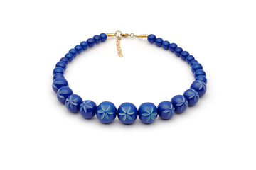 Splendette vintage inspired 1950s style Spring 2021 blue Duotone fakelite Cornflower Carved Bead Necklace