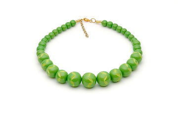 Splendette vintage inspired 1950s style green Duotone fakelite Lime Carved Bead Necklace