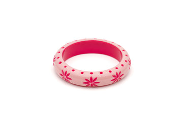 Splendette vintage inspired 1950s pin up style soft pink Duotone fakelite Midi Ripple Carved Bangle in Maiden size