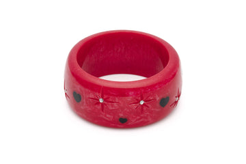 Splendette vintage inspired 1950s style Valentine's red Extra Wide Heartthrob Starburst Bangle in Classic size