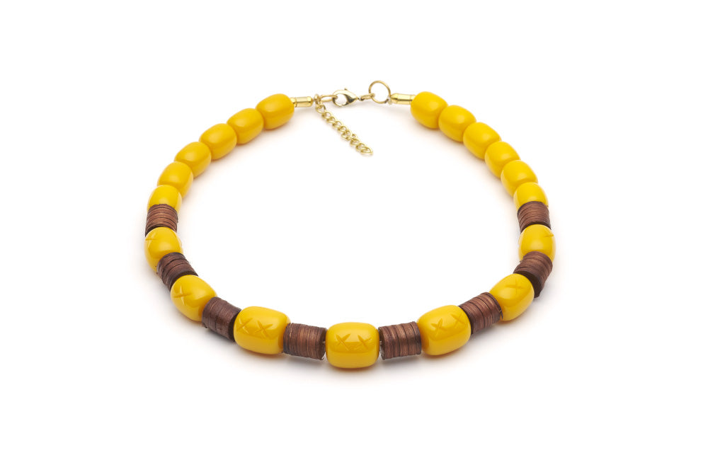 Splendette vintage inspired 1940s 1950s tropical style carved yellow fakelite Ochre Mid Cane Bead Necklace